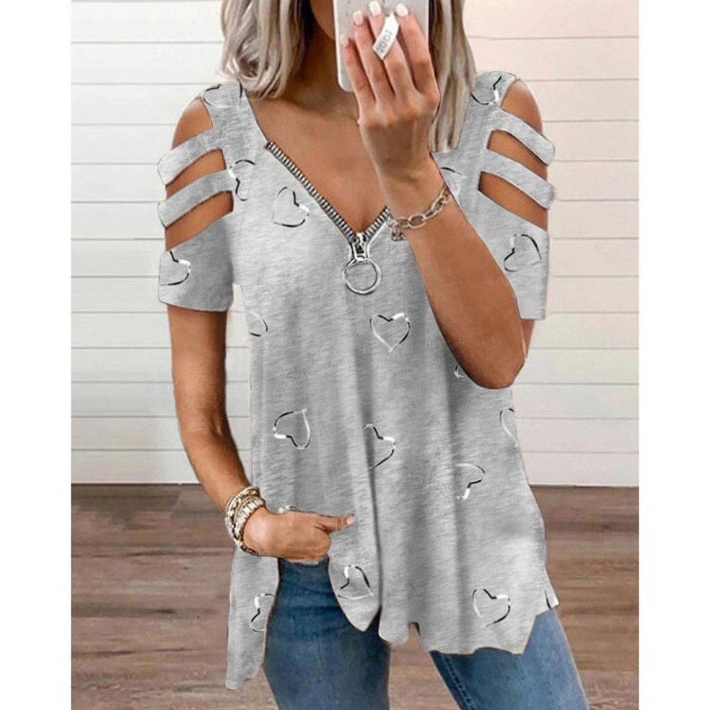 NWOT Cold Shoulder, Casual Top Short Sleeved, Loose Fit, Zippered Neck Grey